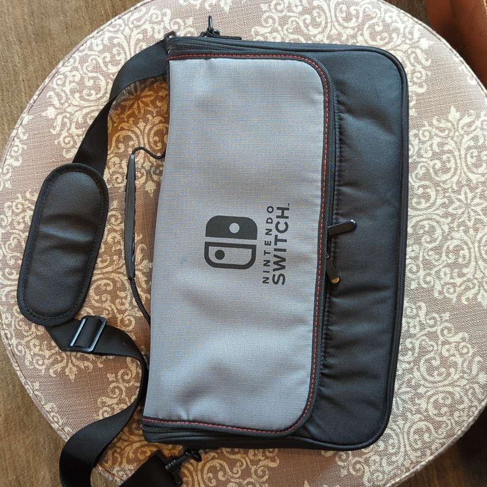 Nintendo Switch carry case
